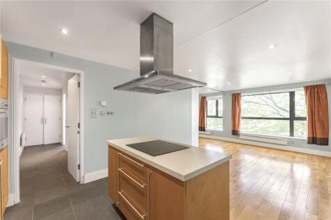 Reception/Kitchen