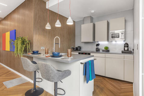 Reception/Kitchen