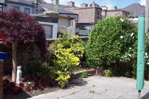 1 Caradog Patio 2.JPG