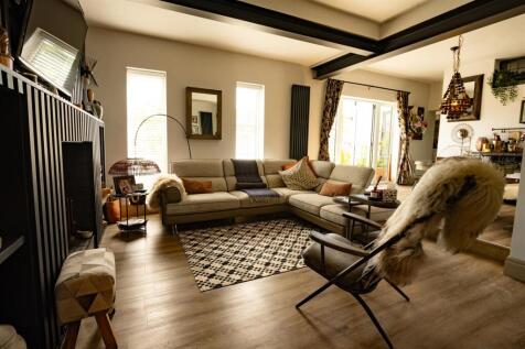 House-6214.jpg