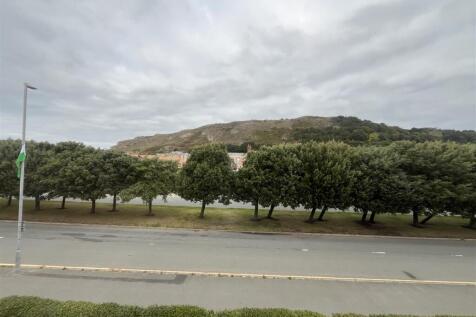 72 Manor IMG_8530.jpg