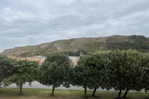 72 Manor IMG_8531.jpg