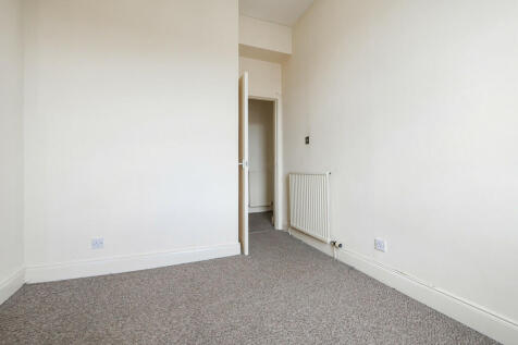 Bedroom 2-1
