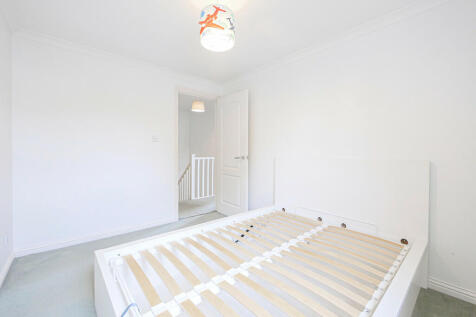 Bedroom 2-1