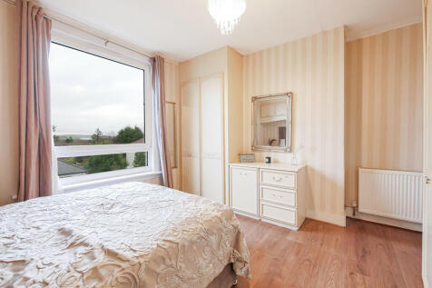 Bedroom 1-2