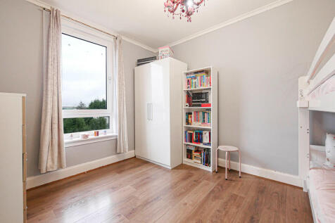 Bedroom 2-1