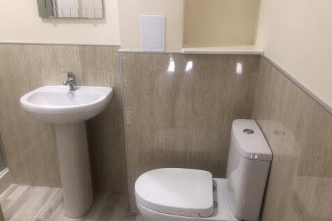 Shower Room (2)