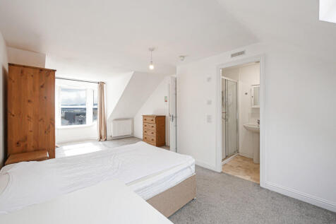 Bedroom 1-1
