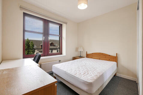 Bedroom 1-1