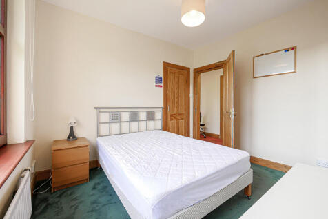 Bedroom 2-2