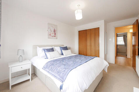 Bedroom 1-2