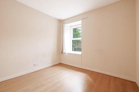 Bedroom 2-1