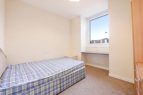 Bedroom 1-1