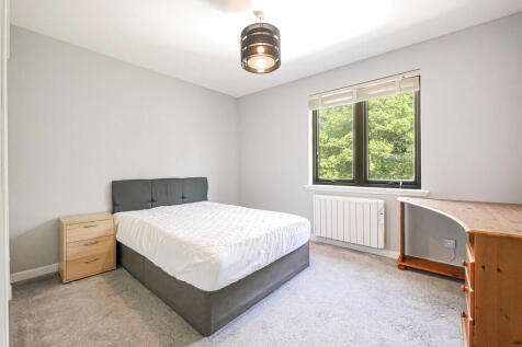 Bedroom 1-1