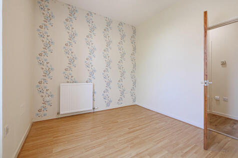Bedroom 1-2
