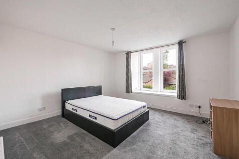 Bedroom 1-1