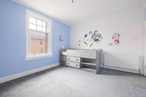Bedroom 2-1
