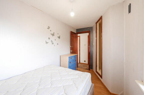Bedroom 3-2