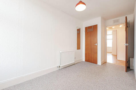Bedroom 1-2