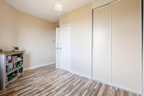 Bedroom 2-2