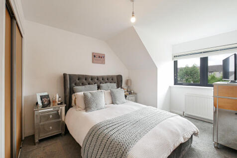 Bedroom 1-1