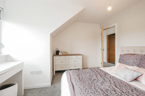 Bedroom 4-2