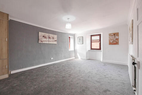 Bedroom 1-1