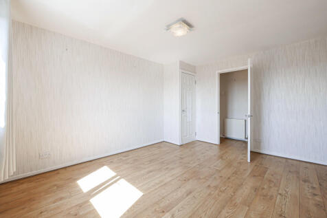 Bedroom 1-2