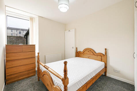 Bedroom 1-1