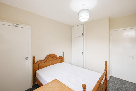 Bedroom 1-2