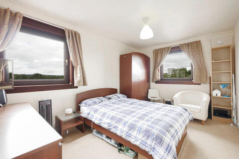 Bedroom 1-1