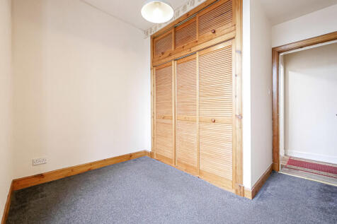 Bedroom 2-2
