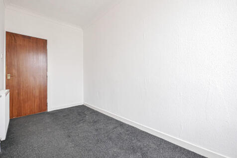 Bedroom 2-2