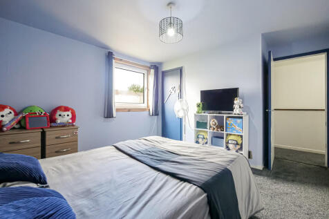 Bedroom 1-1