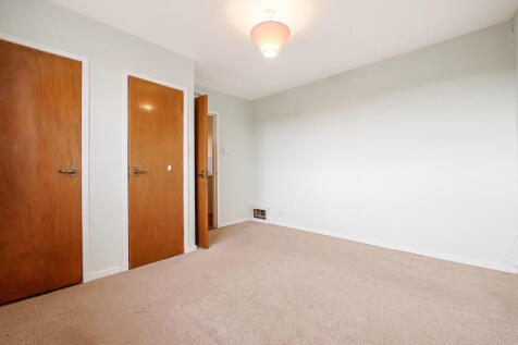 Bedroom 2-2