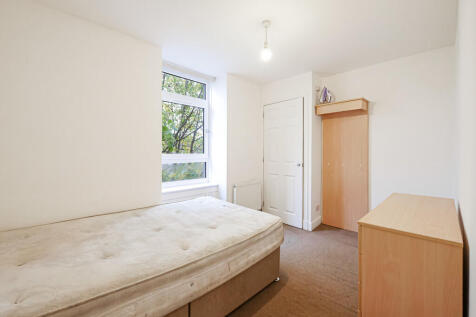 Bedroom 2-2