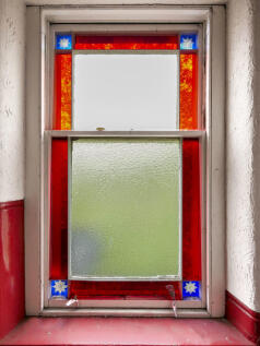 Close-window