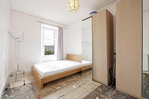 Bedroom 2-1