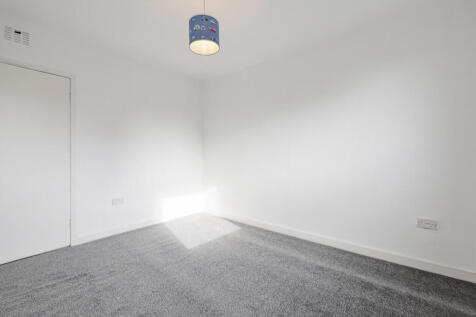 Bedroom 2-2