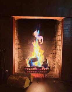 Fireplace1.jpeg