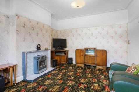 1545389575 - 11 Vermont Road, SM1 - 13.jpg