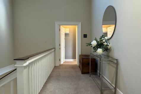 Elegant hallway to Apartment 6