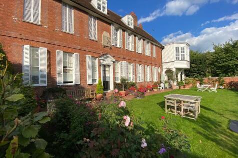 Beautiful communal garden