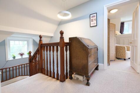 First floor landing