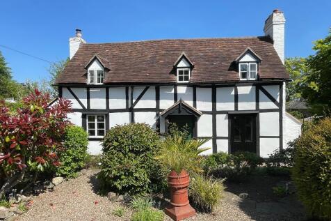 Exquisite cottage in perfect location