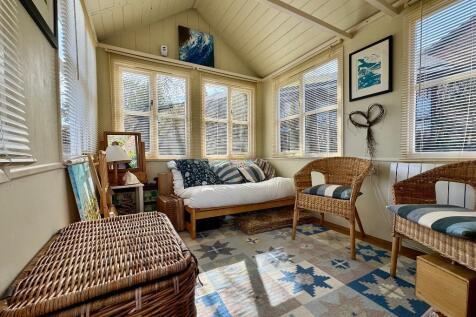 Summer house/hobby room