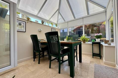 West facing dining room