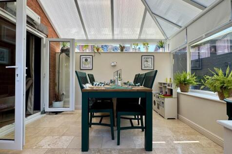 Dining room, conservatory.