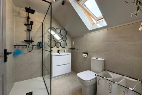 New modern en suite shower room, Bed 1