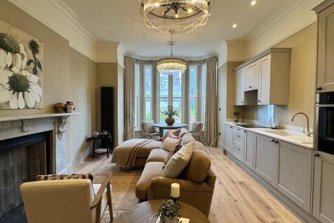 Living area with doors to the garden